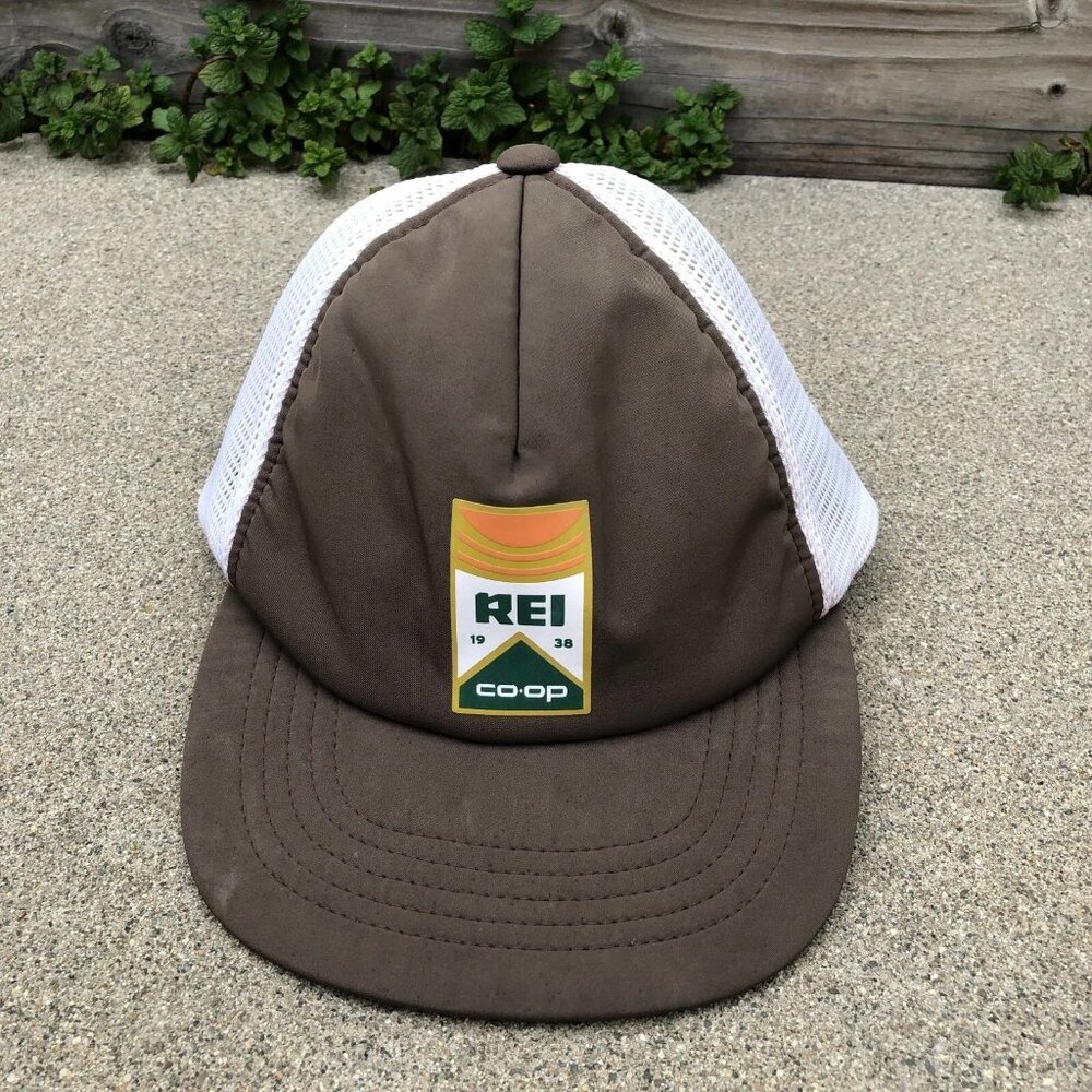Vintage REI Coop Trucker Hat Strapback Men's 1938 Brown Adjustable Cap​